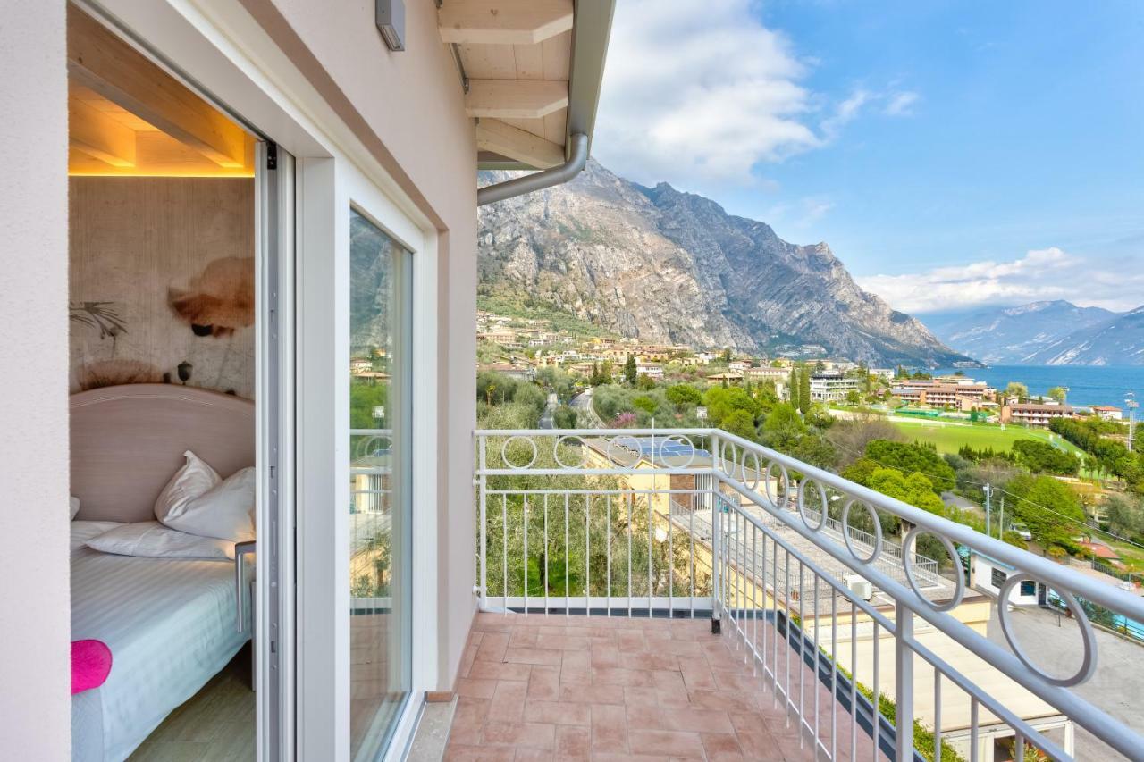 Hotel Riviera Panoramic Green Resort Limone sul Garda Exterior photo